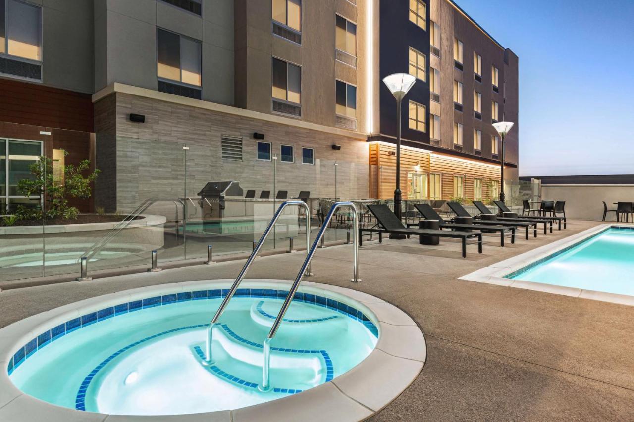 Hampton Inn Stockton, Ca Extérieur photo