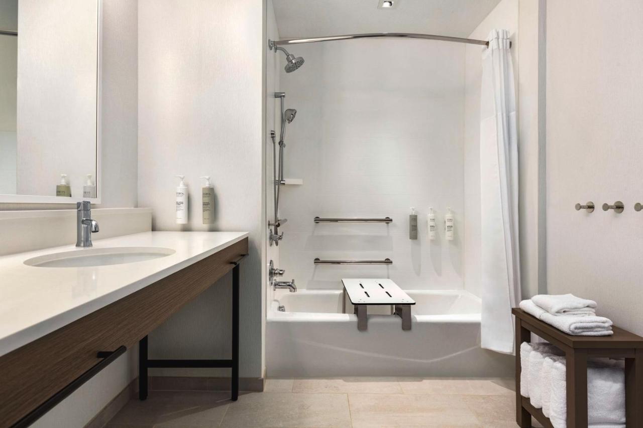 Hampton Inn Stockton, Ca Extérieur photo