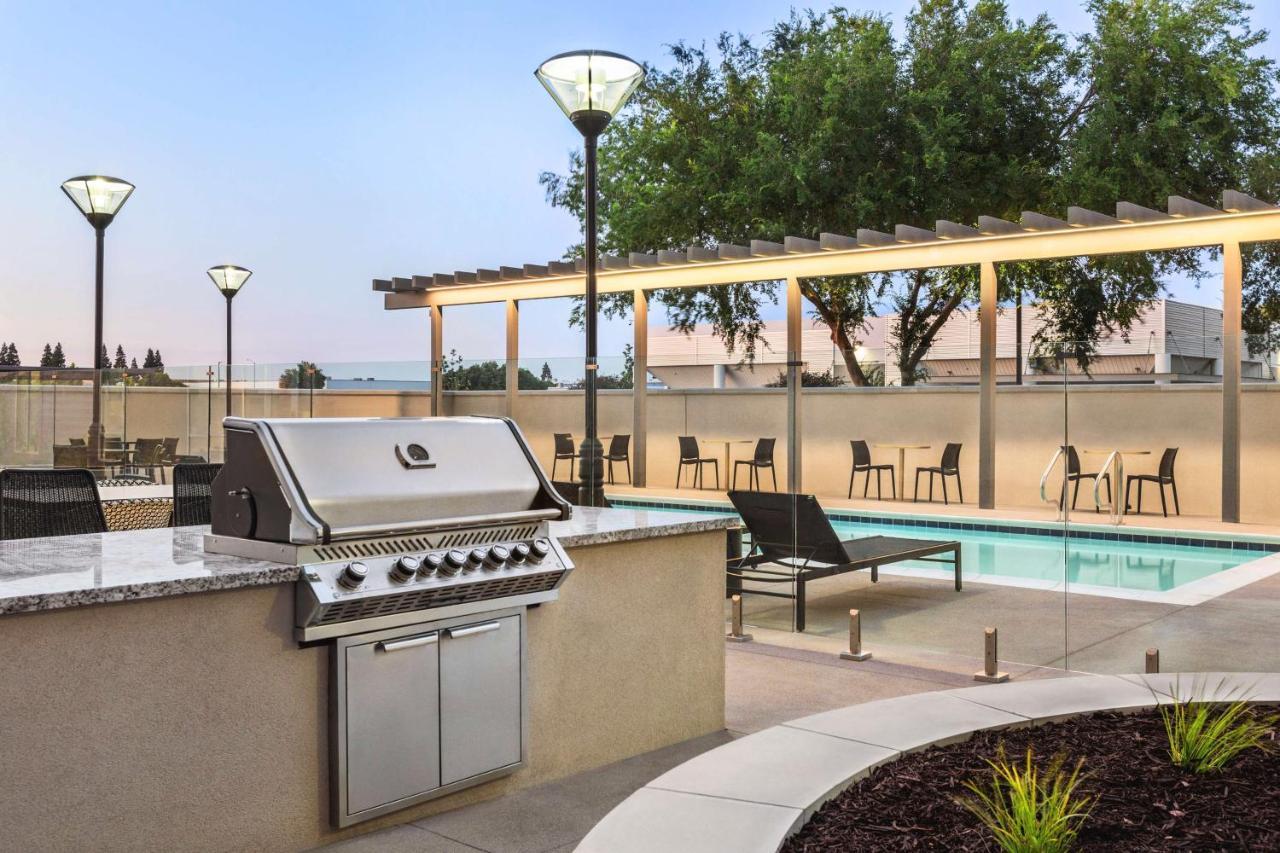 Hampton Inn Stockton, Ca Extérieur photo